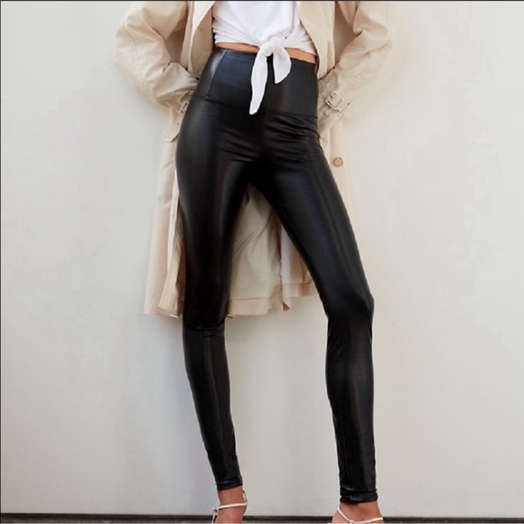 Aritzia Wilfred Free Daria Black Faux Leather Pants Size S - Picture 13 of 14